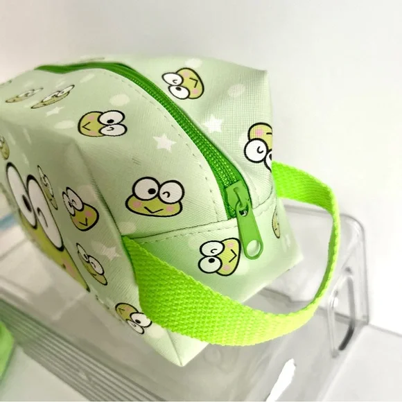 💚Keroppi Lover’s Adorable 4-Piece Bundle! - Picture 3 of 12